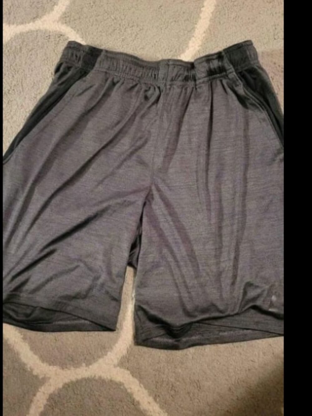 Men's size medium Reebok shorts - Picture 1 of 1